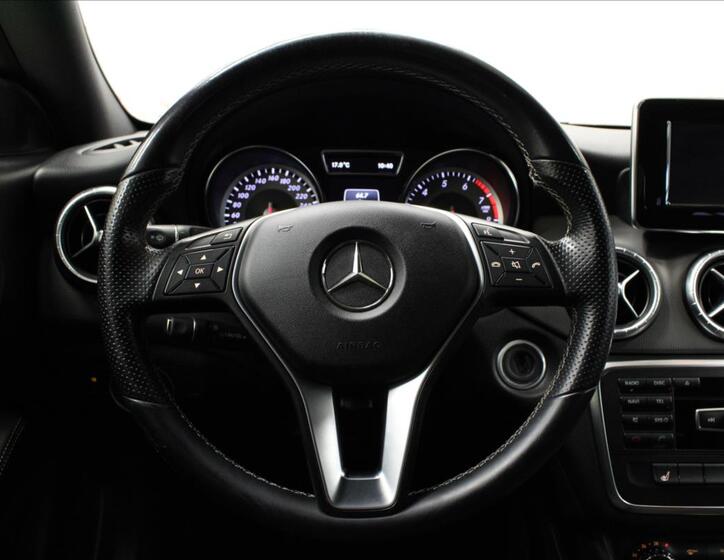 Mercedes-Benz CLA 17