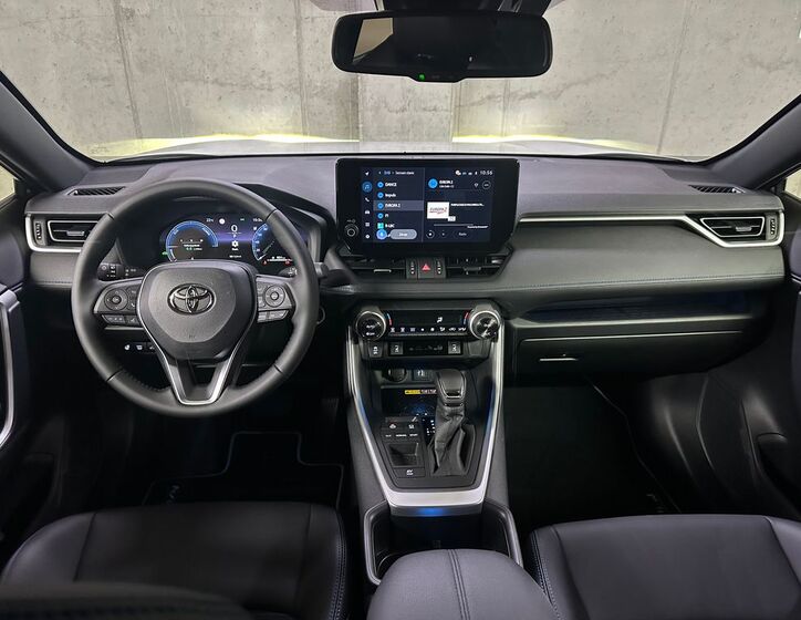Toyota RAV4 17