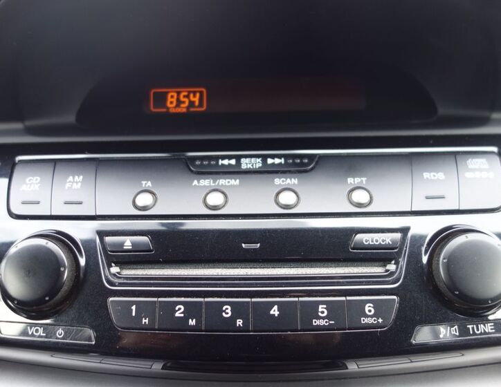 Honda FR-V 25