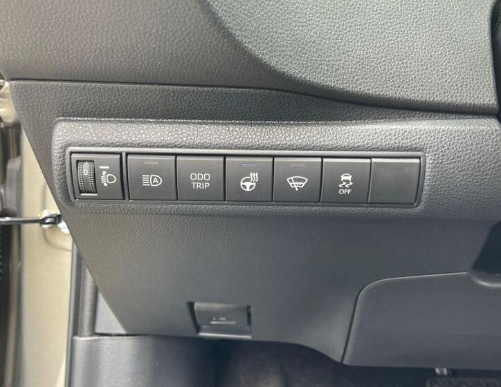 Toyota Corolla 24