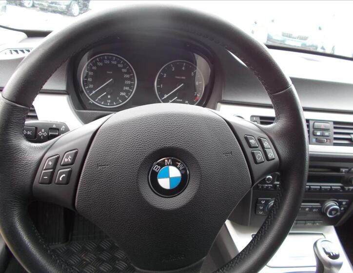 BMW Řada 3 22
