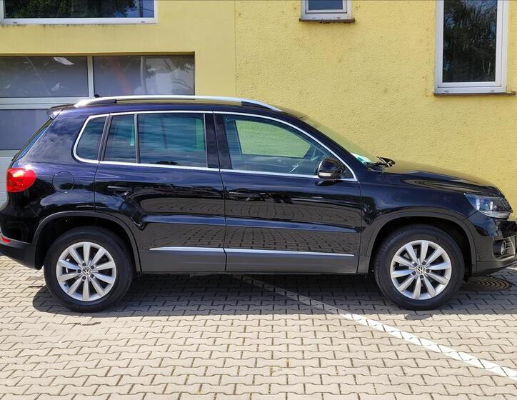 Volkswagen Tiguan 7
