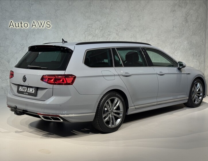 Volkswagen Passat 9