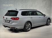 Volkswagen Passat 9