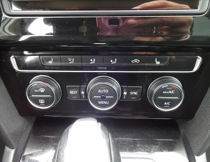 Volkswagen Passat 37