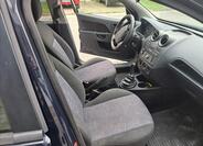 Ford Fiesta 32