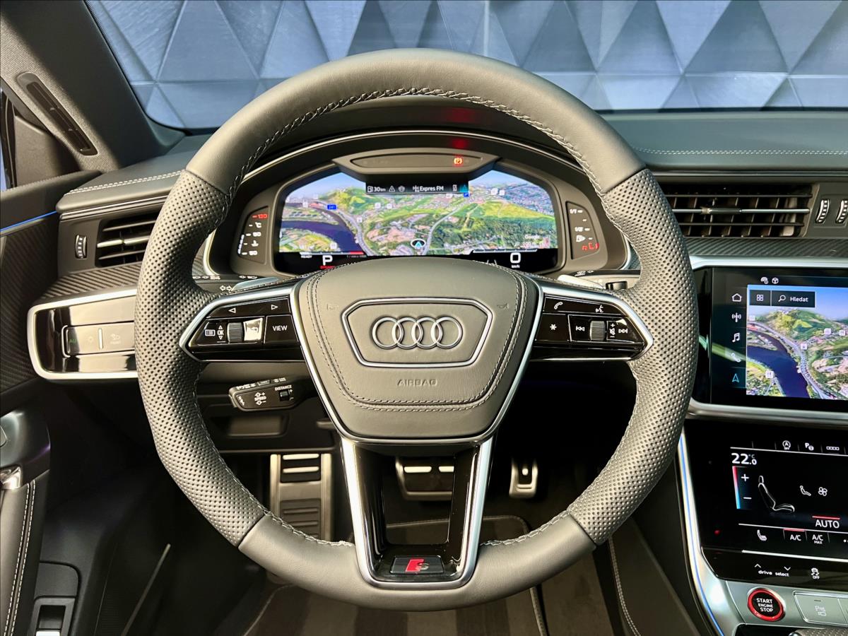 Audi S7