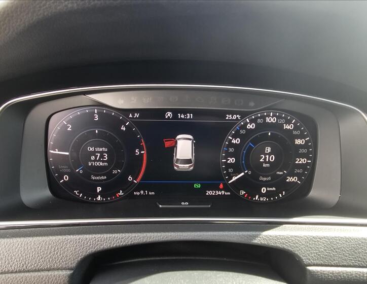 Volkswagen Golf 14