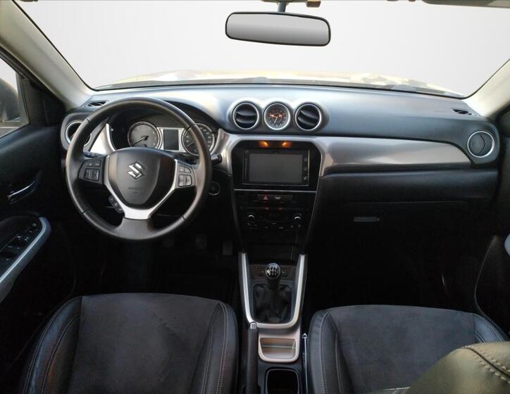 Suzuki Vitara 7