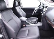 Toyota Land Cruiser 13