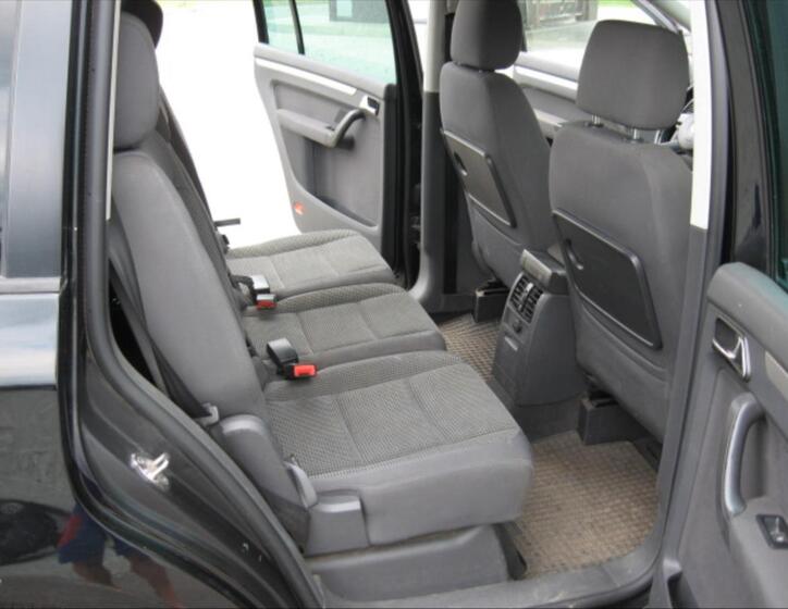 Volkswagen Touran 10
