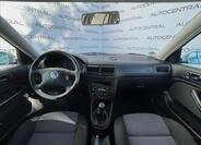 Volkswagen Golf 15