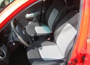 Hyundai i10 10