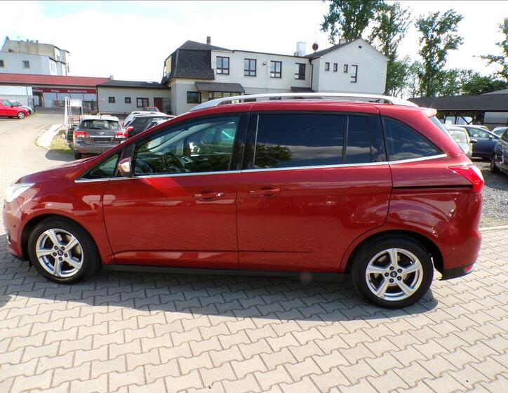 Ford Grand C-MAX 7
