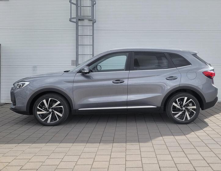 MG ZS 6
