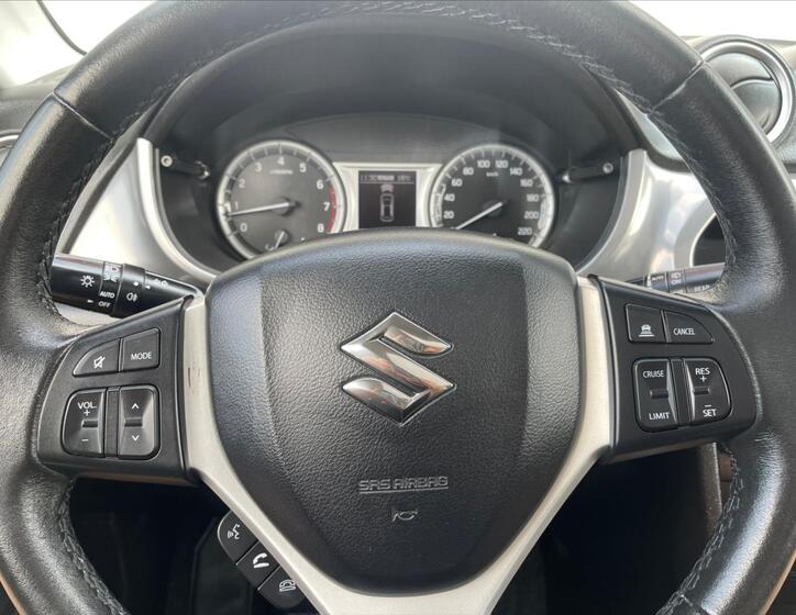 Suzuki Vitara 20