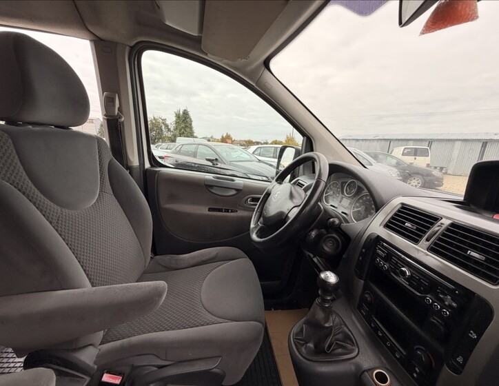 Peugeot Expert 27