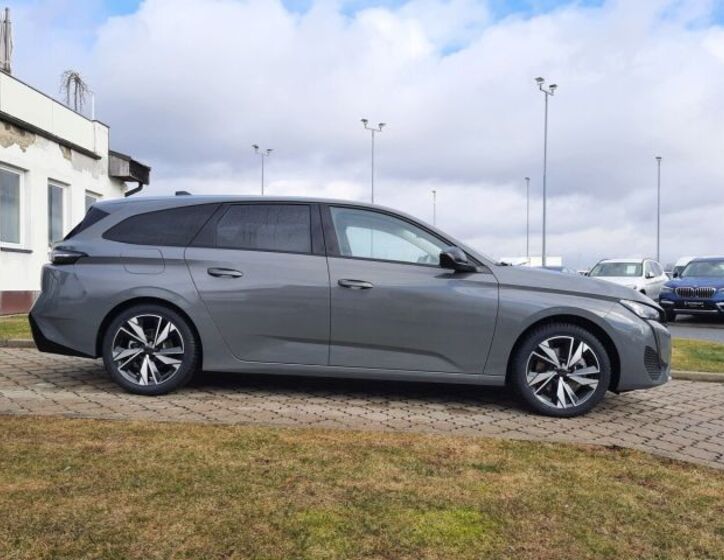 Peugeot 308 9