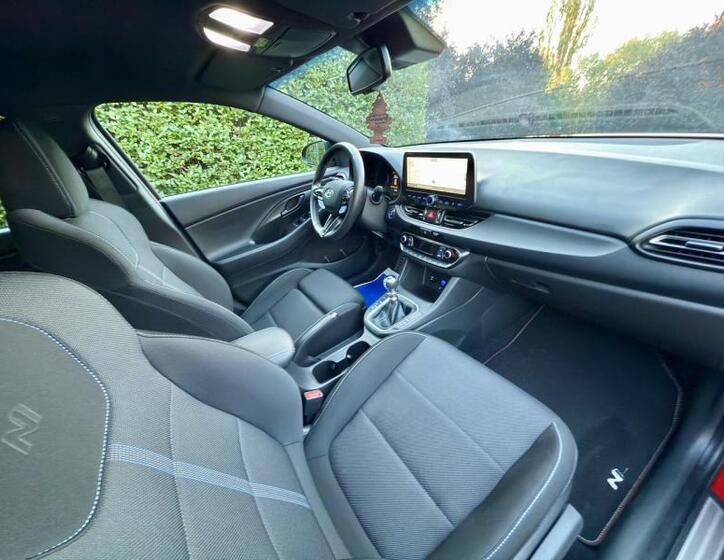 Hyundai i30 4
