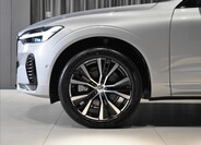 Volvo XC60 8