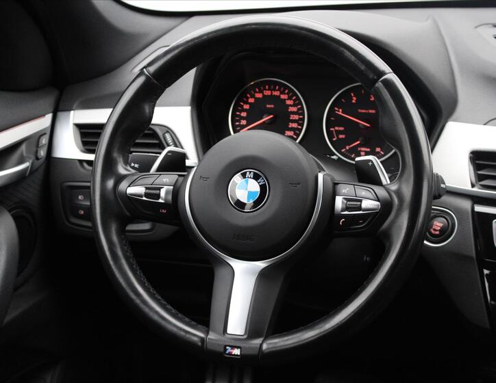 BMW X1 16