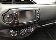 Toyota Yaris 10