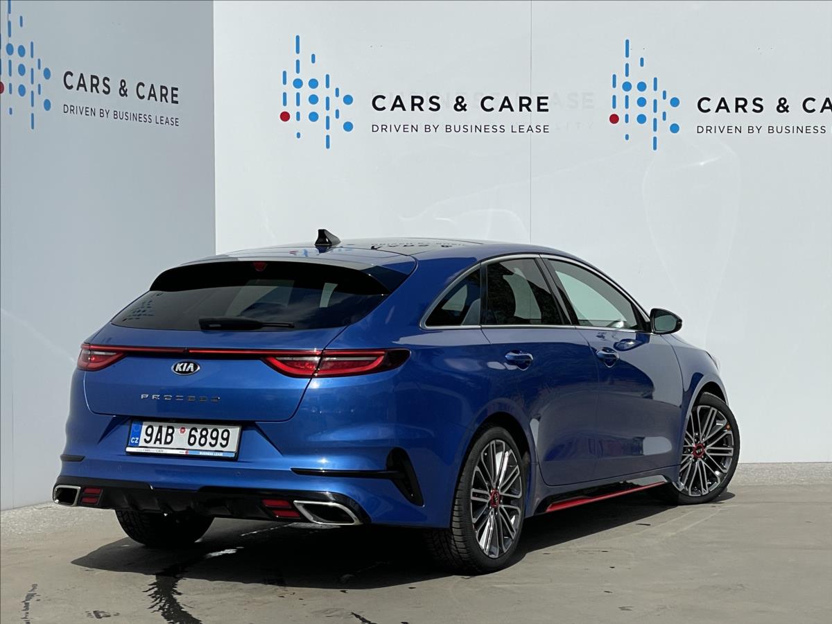 KIA ProCeed