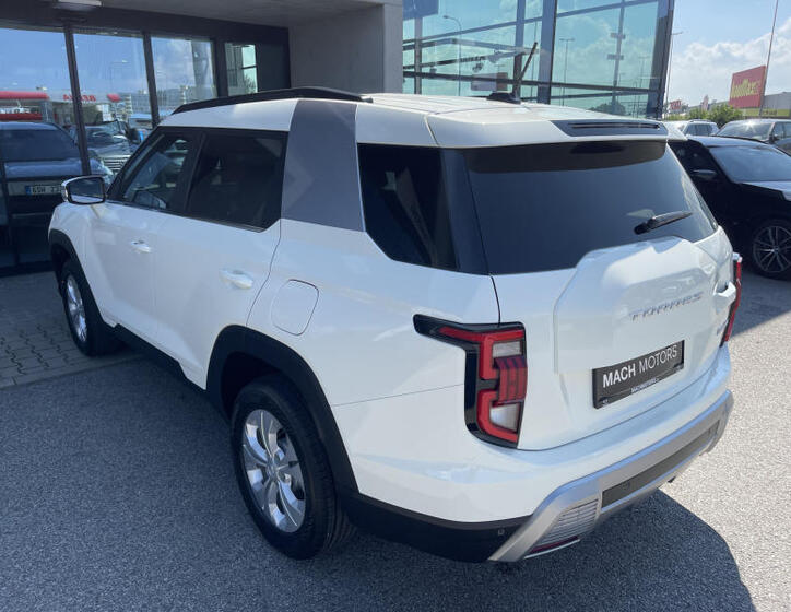 SsangYong Torres 8