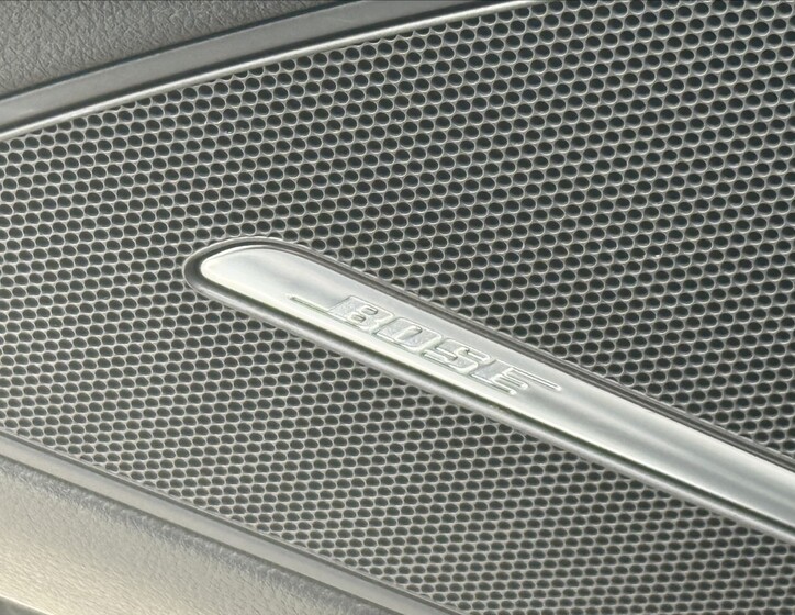 Audi A8 33