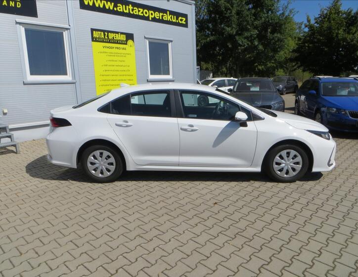 Toyota Corolla 9