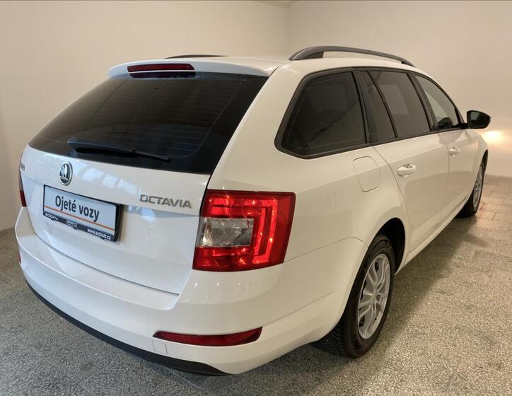 Škoda Octavia 2