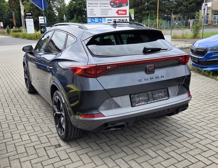 Cupra Formentor 2