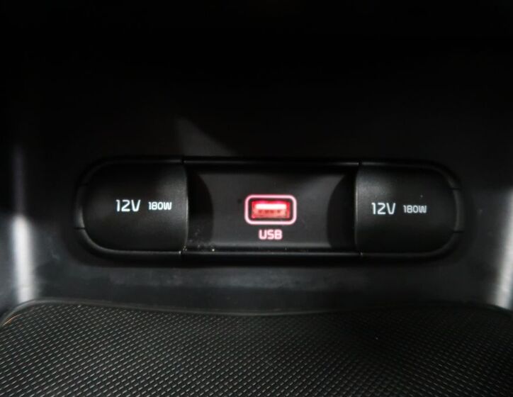 KIA Sportage 21