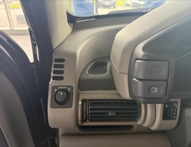 Land Rover Freelander 10