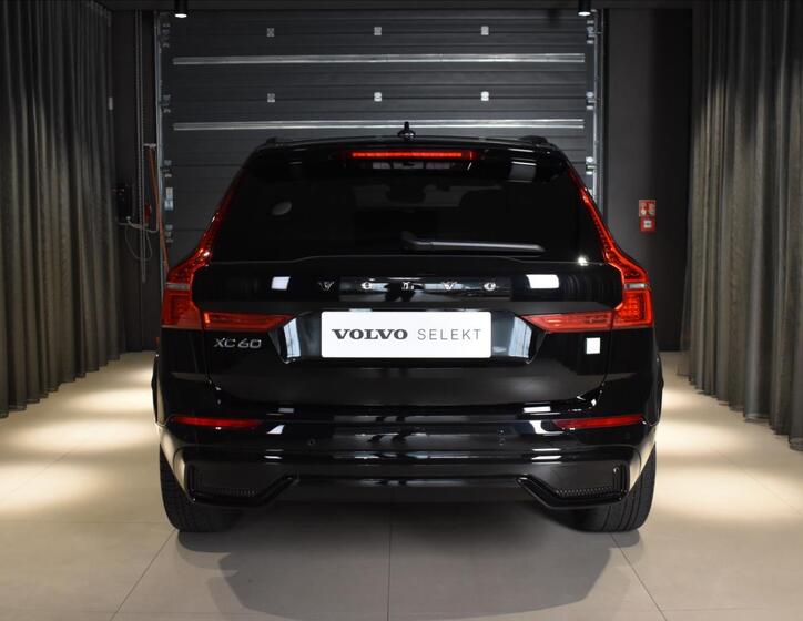 Volvo XC60 5