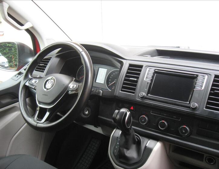Volkswagen Transporter 17