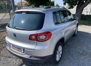 Volkswagen Tiguan 7