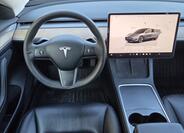Tesla Model 3 7