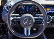 Mercedes-Benz GLA 25