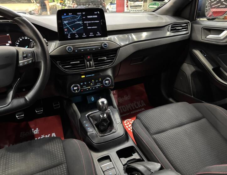 Ford Focus 32