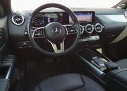 Mercedes-Benz GLA 5