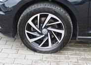 Volkswagen Golf 9