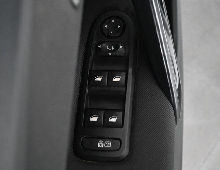 Peugeot 508 23