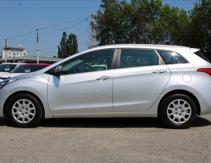 Hyundai i30 8