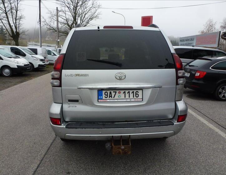 Toyota Land Cruiser 10