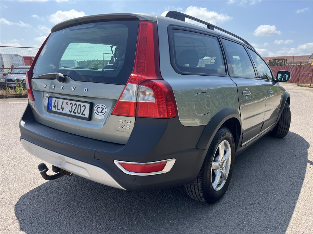 Volvo XC70
