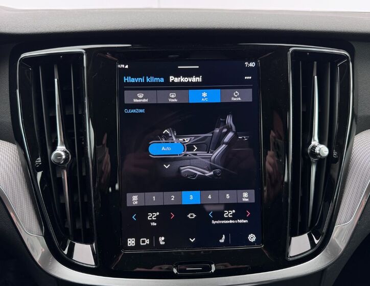 Volvo V60 21