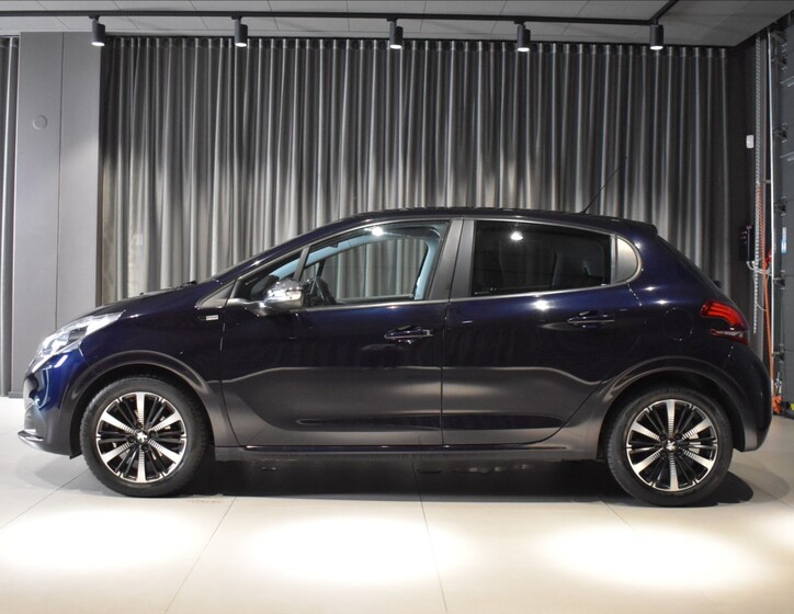Peugeot 208 2