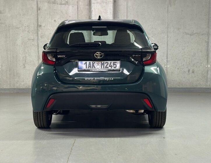 Toyota Yaris 6
