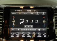 Jeep Grand Cherokee 19